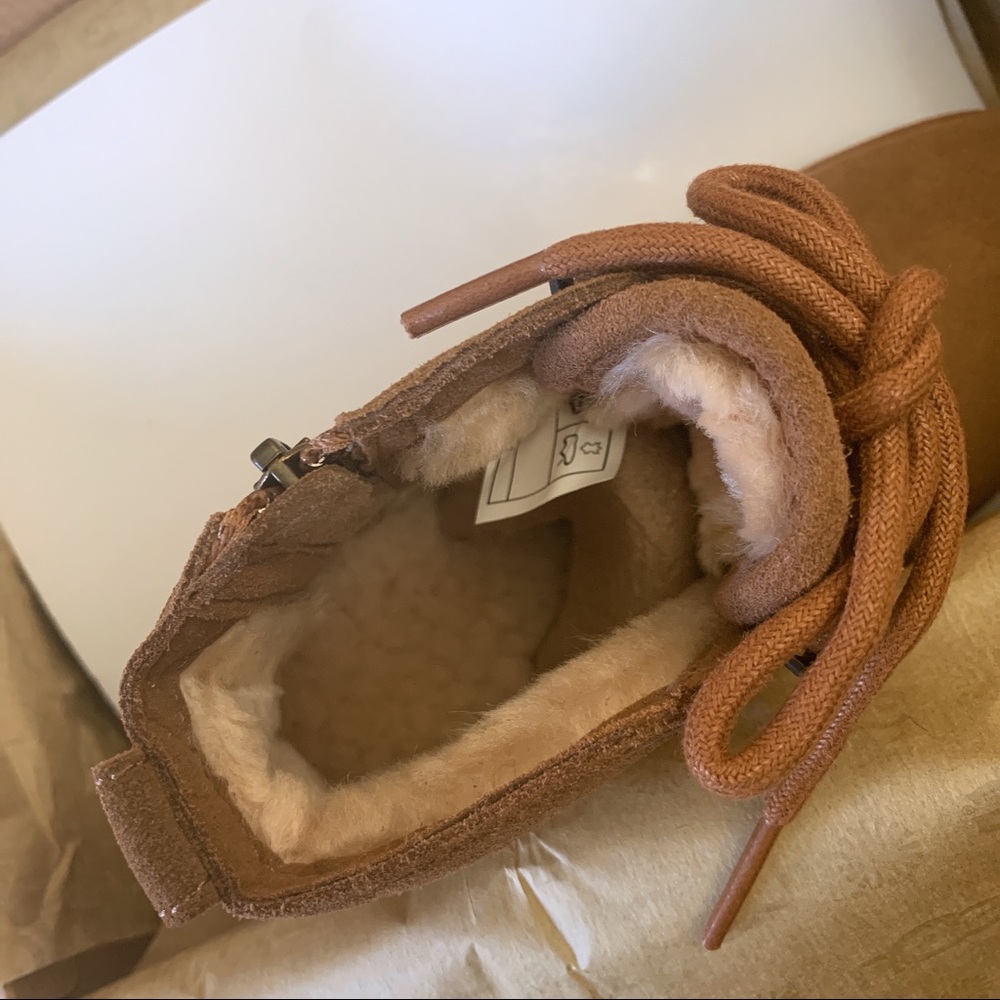 UGG Banan Water-Resistant Genuine Shearling Boot - Picture 8 of 8
